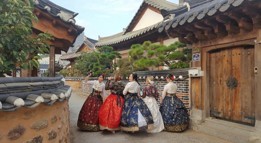 Tempat Wisata Rumah Hanok