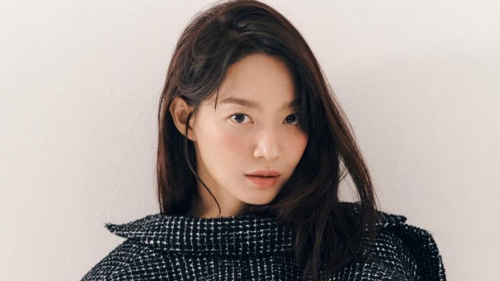 Shin Min Ah (Bebaspedia)